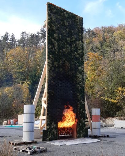 Sortie de flamme simulée par une fenêtre