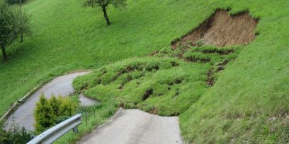 Superficial landslides occur fairly frequently in Switzerland and can cause major damage to buildings and infrastructure.