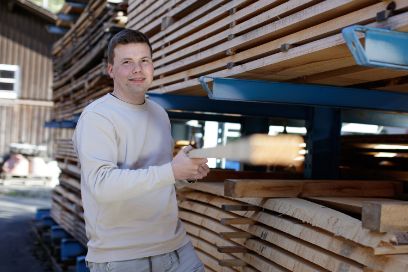 Portrait: Dominik Schwarentrub, Dipl. Holztechniker HF