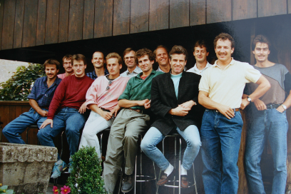 Gruppenfoto der ersten Holzingenieure