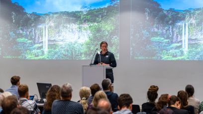 Martina Keller, Bereichsleiterin Verarbeitung und Handel bei der Bio Test Agro AG, nahm das Publikum mit in den Label-Dschungel.
