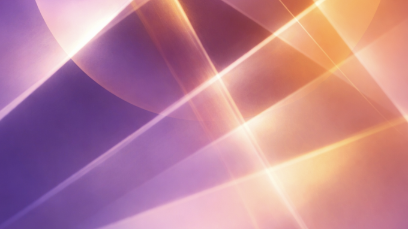 Violeter Hintergrund von gelb und weissen Strahlen durchzogen