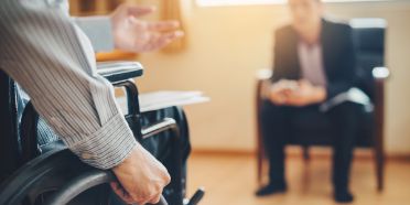 Reduktion nicht-formeller Zwang